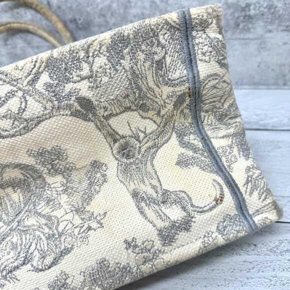Christian Dior Medium Book Tote Toile de Jouy Beige Gray Canvas Bag - Picture 5 of 16